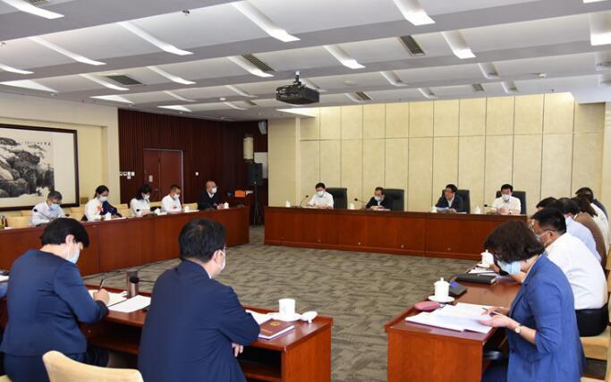 【兩會快訊】甘肅代表團分組審議全國人大常委會工作報告，林鐸參加第一小組會議并發(fā)言