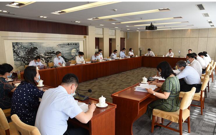 【兩會快訊】甘肅代表團分組審議全國人大常委會工作報告，唐仁健參加第二小組會議并發(fā)言