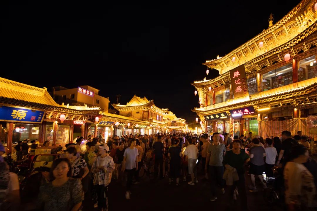 古風(fēng)、華美、浪漫、美味……現(xiàn)實版“清明上河圖”，就在這里！